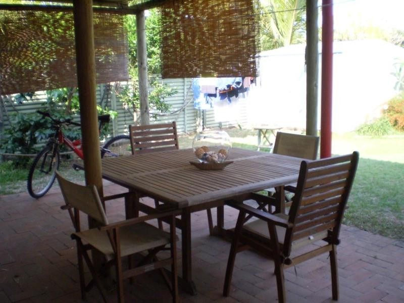 10 Atoll Street, Saunders Beach QLD 4818