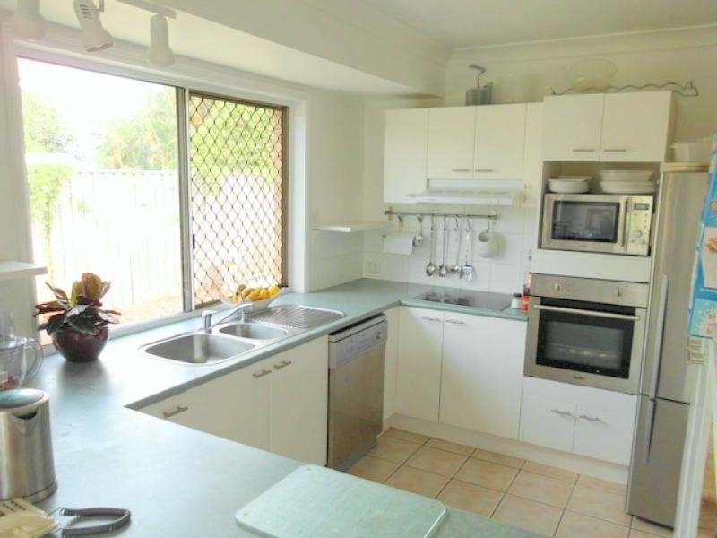 57 Hilltop Place, Banyo QLD 4014