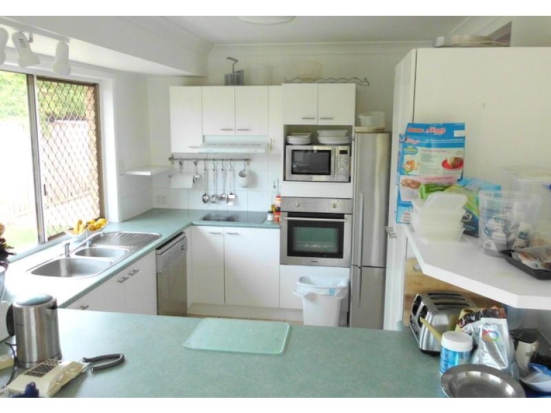 57 Hilltop Place, Banyo QLD 4014