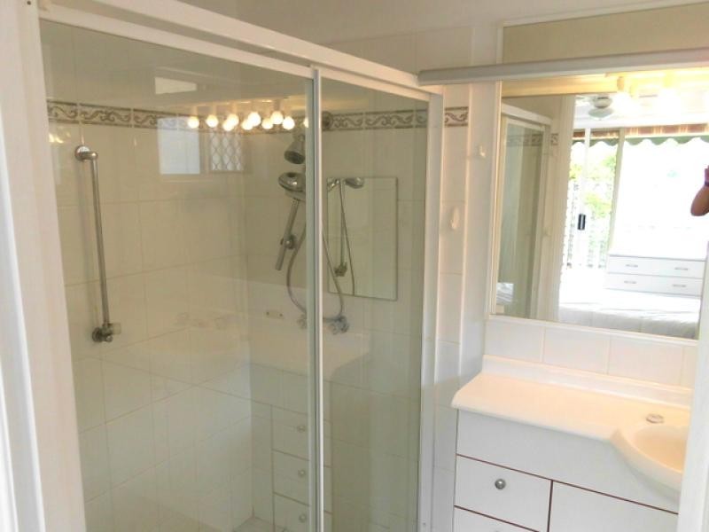 57 Hilltop Place, Banyo QLD 4014