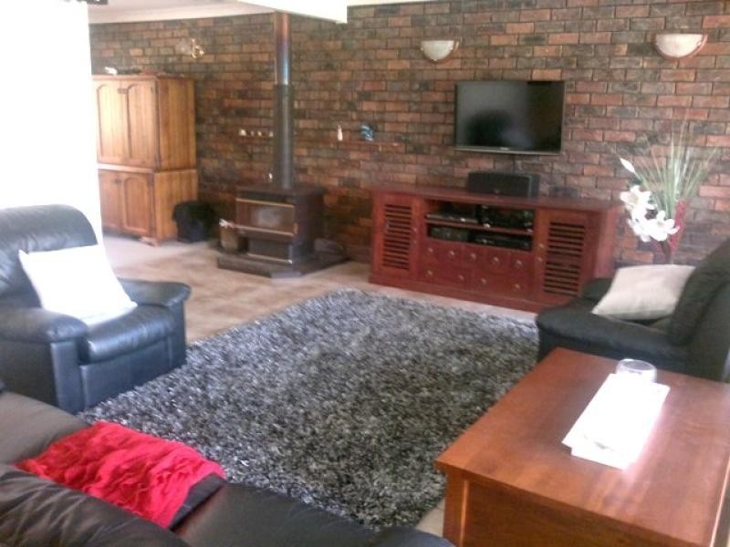 19 Tindle Street  REDBANK PLAINS 4301, Redbank Plains QLD 4301