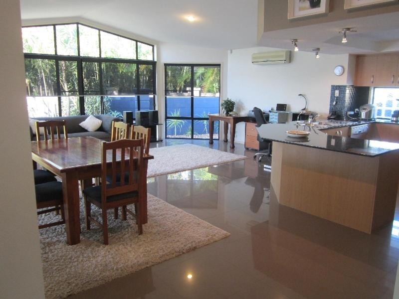 3 Salt Air Grove, Monterey Keys QLD 4212