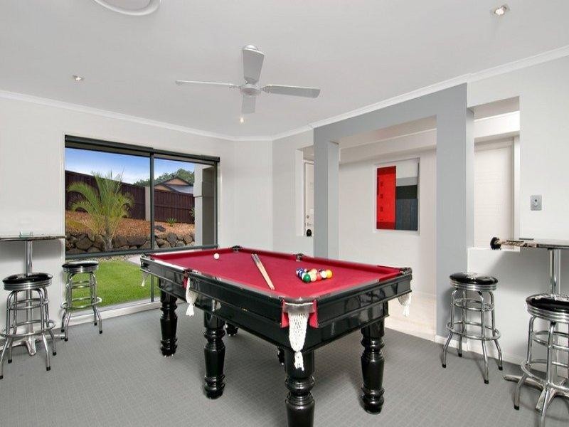 1 Lookout Place  MOUNT NATHAN 4211, Mount Nathan QLD 4211