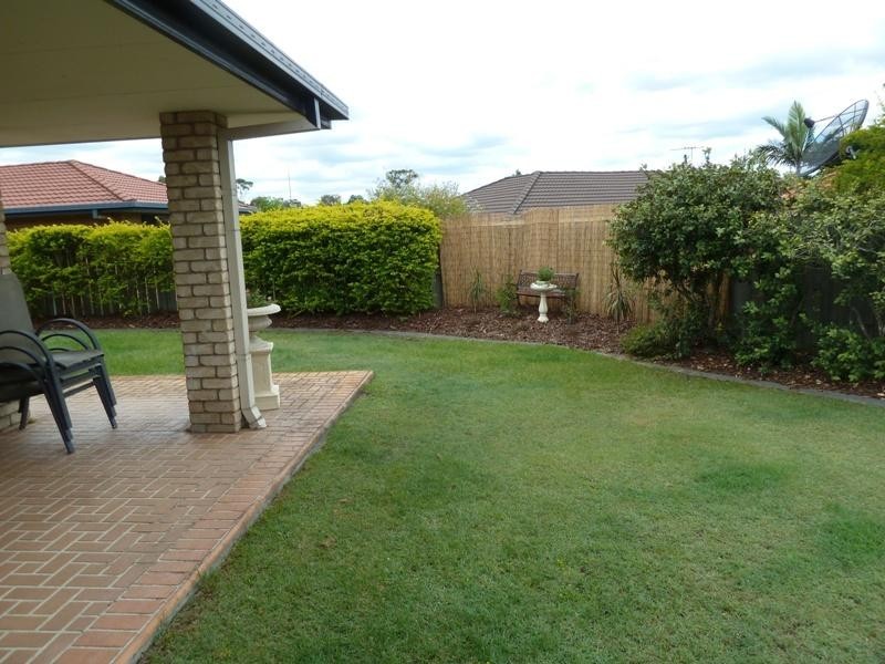 9 Brookfield Court, Parkinson QLD 4115