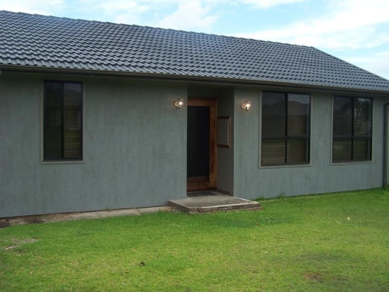 3 Leicester Avenue BELMONT NORTH 2280, Belmont North NSW 2280