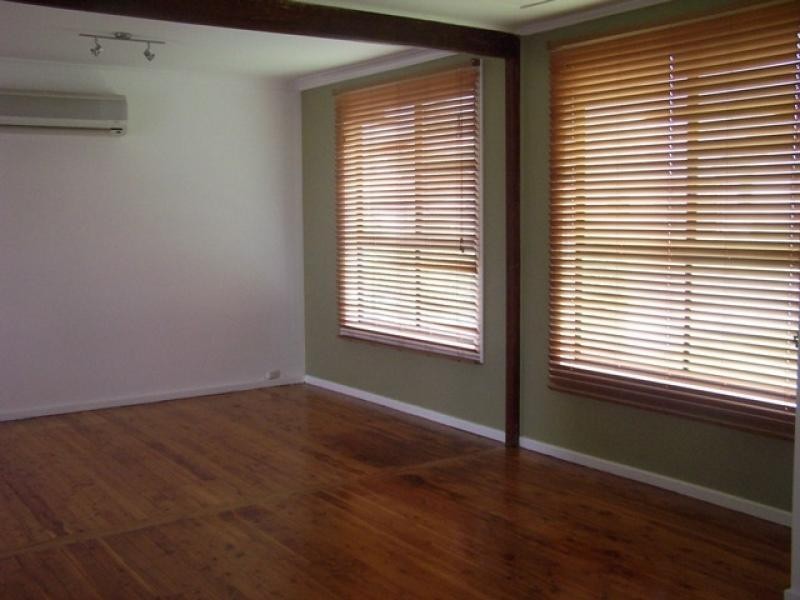 3 Leicester Avenue BELMONT NORTH 2280, Belmont North NSW 2280