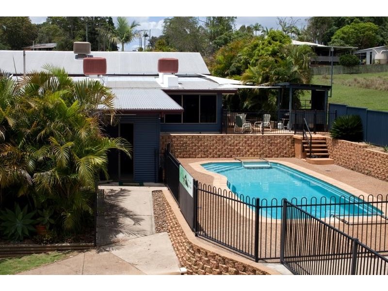 2 Laurison Street, Gin Gin QLD 4671