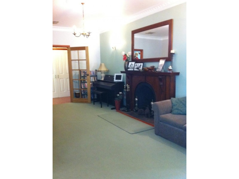 930 Tullimbar Street, North Albury NSW 2640