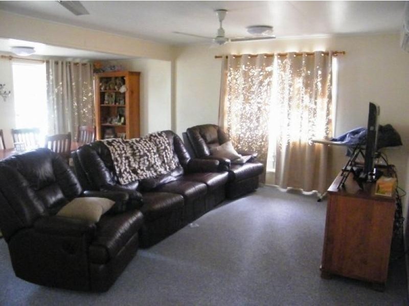 35 Belyando Avenue MORANBAH 4744, Moranbah QLD 4744