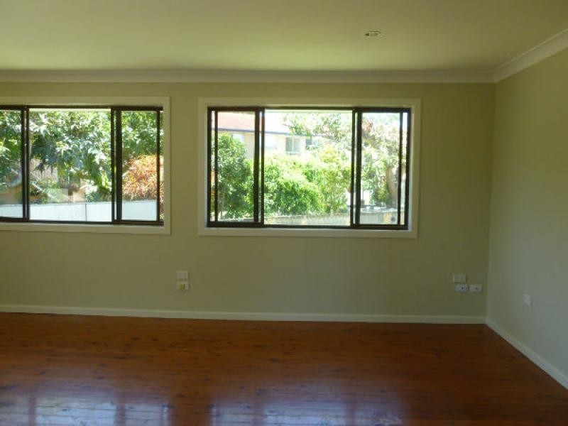 4 Stephen Place, Tweed Heads South NSW 2486