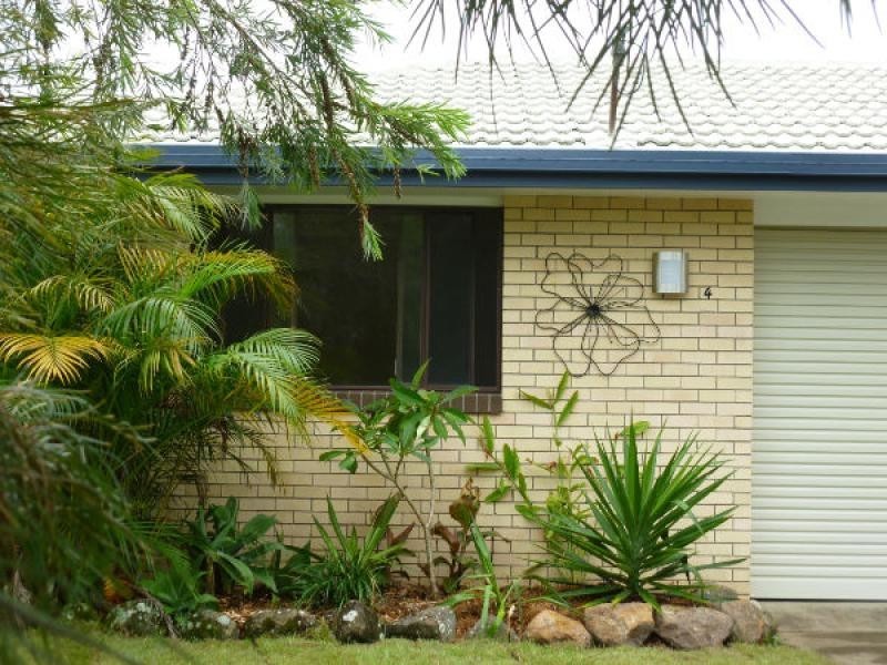 4 Stephen Place, Tweed Heads South NSW 2486