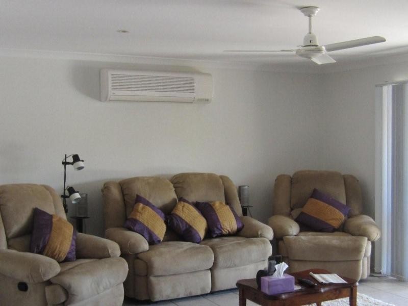 1/51 Headsail Drive, Banksia Beach QLD 4507