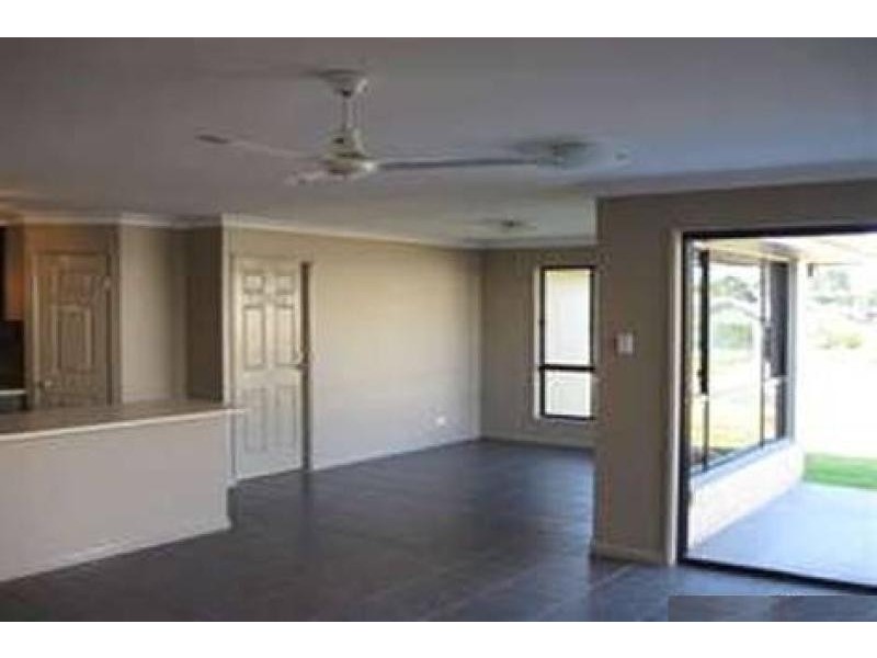 4 Cockatoo Court, Beerwah QLD 4519