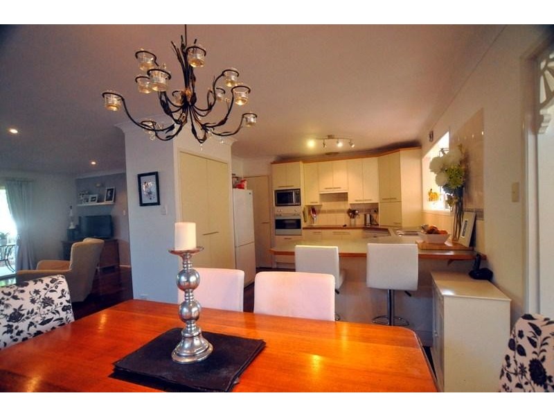 5 Amsterdam Street WISHART 4122, Wishart QLD 4122