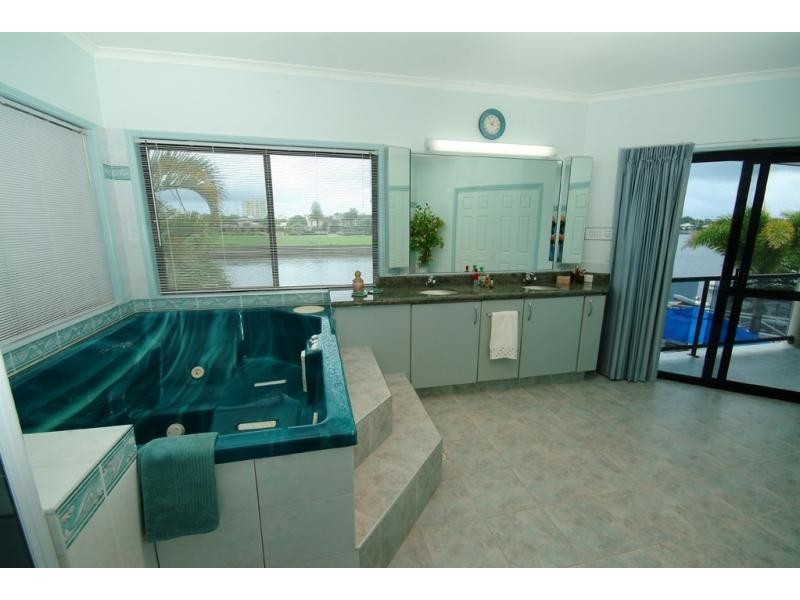 130 Mooloolah Drive  MINYAMA 4575, Minyama QLD 4575