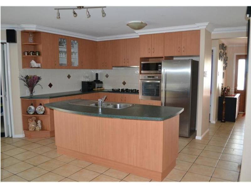 8 Harlequin Court, Calliope QLD 4680