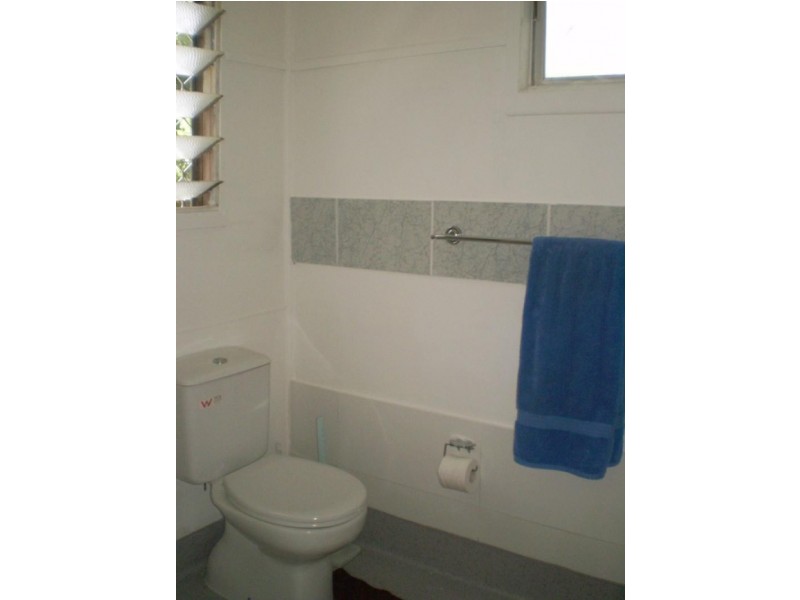 33 Pine Street, North Ipswich QLD 4305