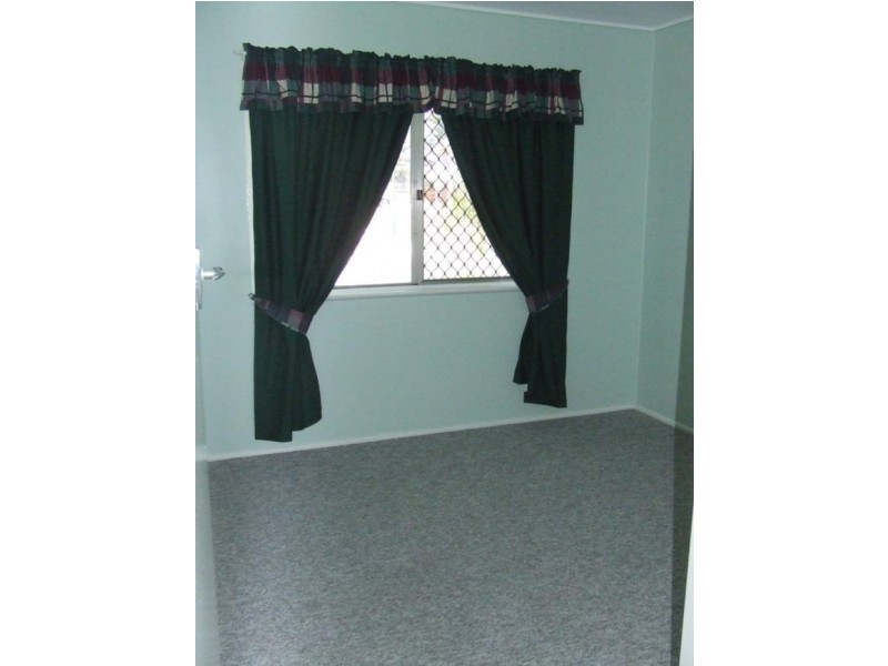 6 Fraser Street, Leichhardt QLD 4305