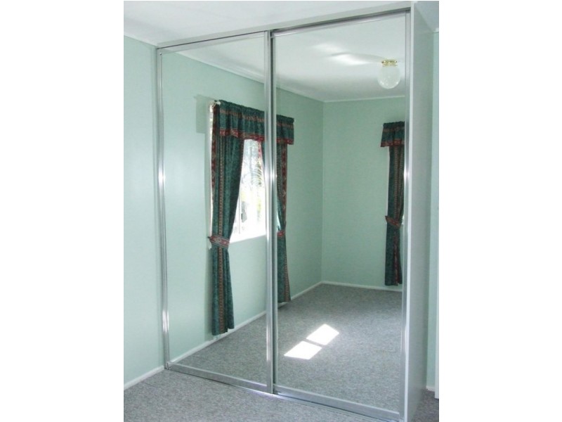 6 Fraser Street, Leichhardt QLD 4305