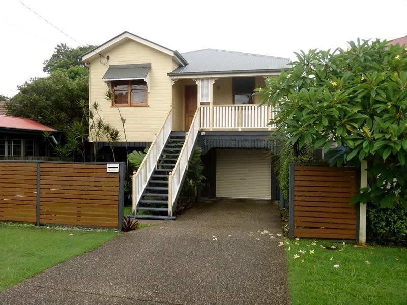 62 Camelia Street, Cannon Hill QLD 4170