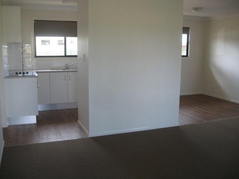 4 Laird Street, Tenterfield NSW 2372
