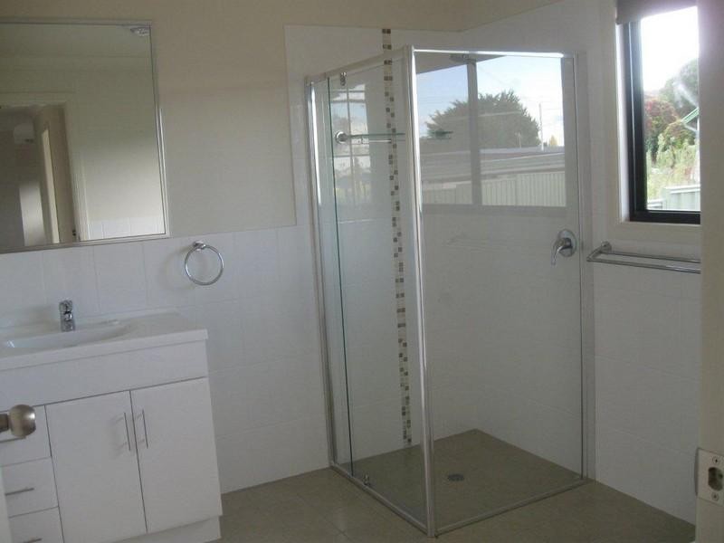 4 Laird Street, Tenterfield NSW 2372