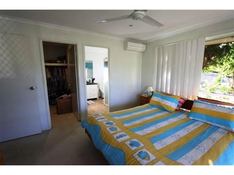 13 Crumpton Place, Beerwah QLD 4519