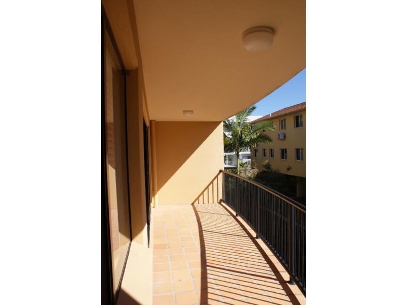 3/44 Brighton Street, Biggera Waters QLD 4216