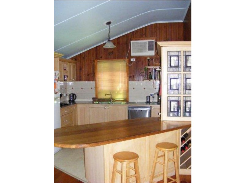 34 Cook Street  NORTH WARD 4810, North Ward QLD 4810