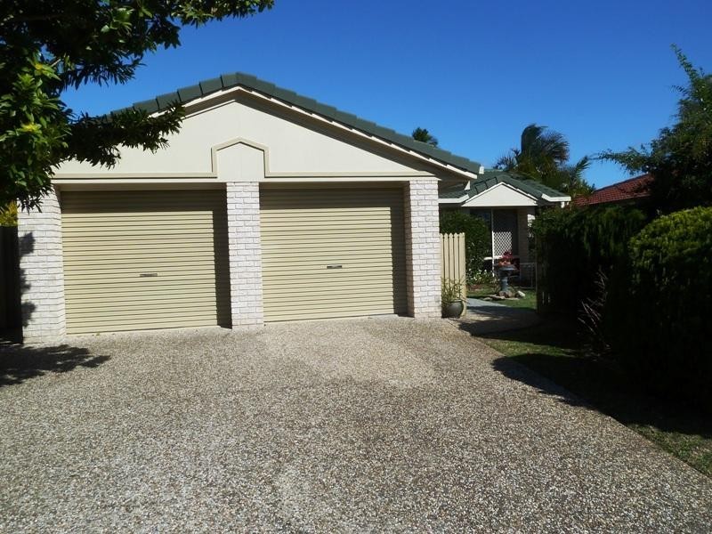 5 Silver Glade Drive, Elanora QLD 4221
