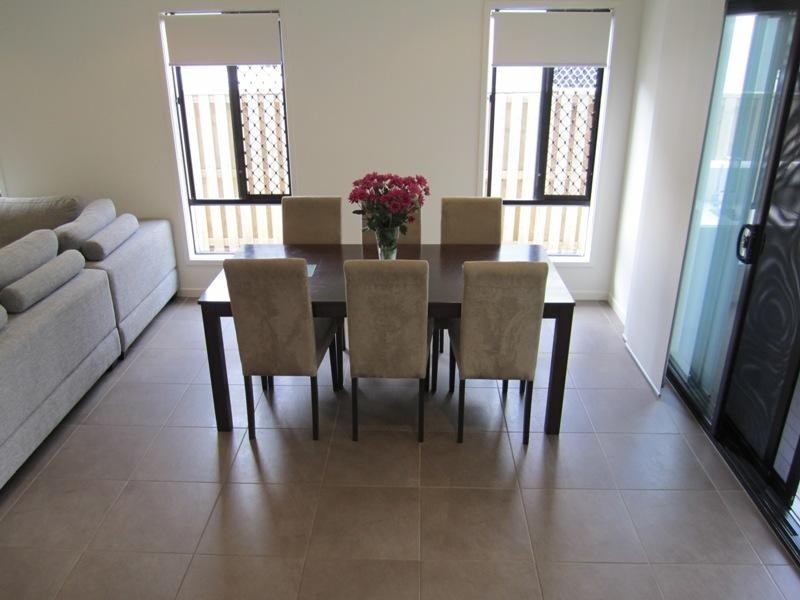 76 Collett Street  EIGHT MILE PLAINS 4113, Eight Mile Plains QLD 4113