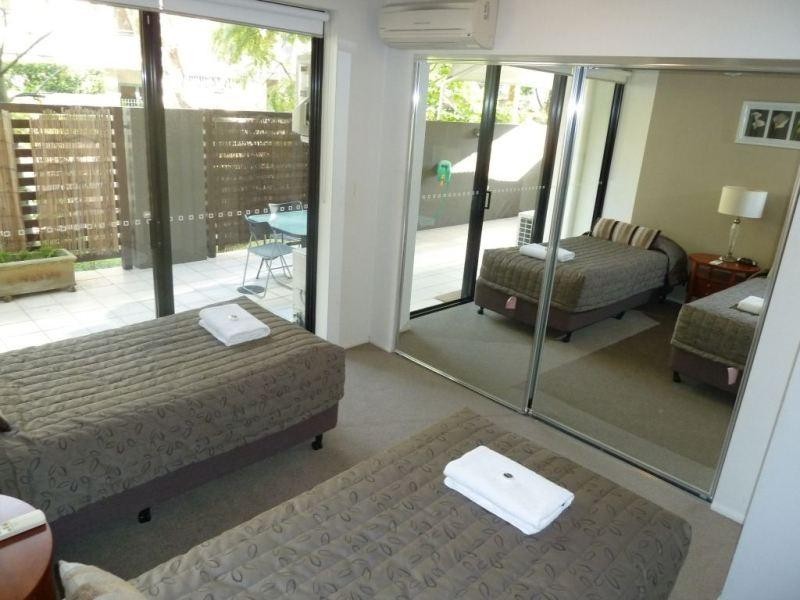 67/15 Goodwin Street, Kangaroo Point QLD 4169