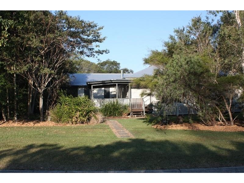 16 Mountaindale Court, Mooloolah Valley QLD 4553