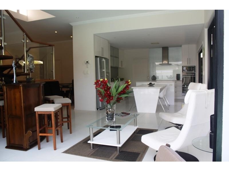 102 Compass Drive BIGGERA WATERS 4216, Biggera Waters QLD 4216