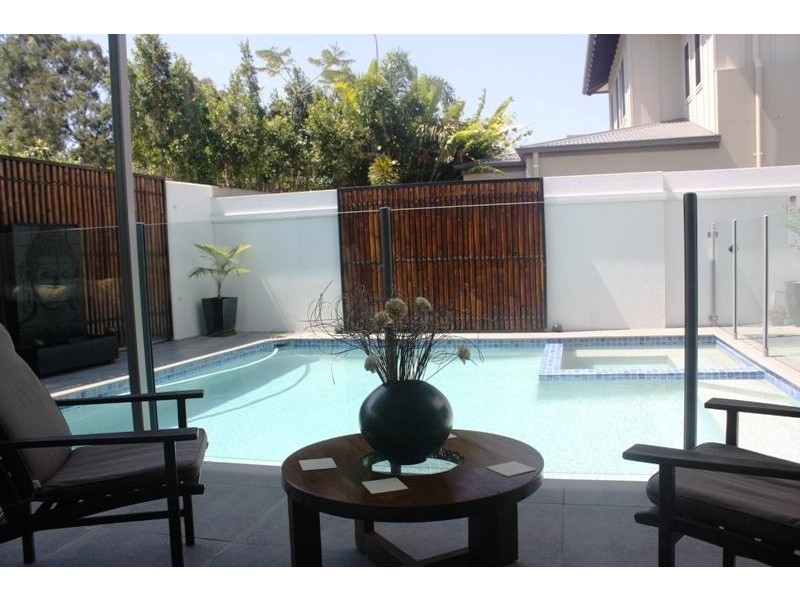 102 Compass Drive BIGGERA WATERS 4216, Biggera Waters QLD 4216