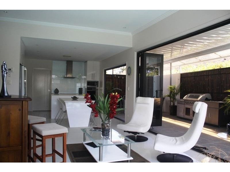 102 Compass Drive BIGGERA WATERS 4216, Biggera Waters QLD 4216