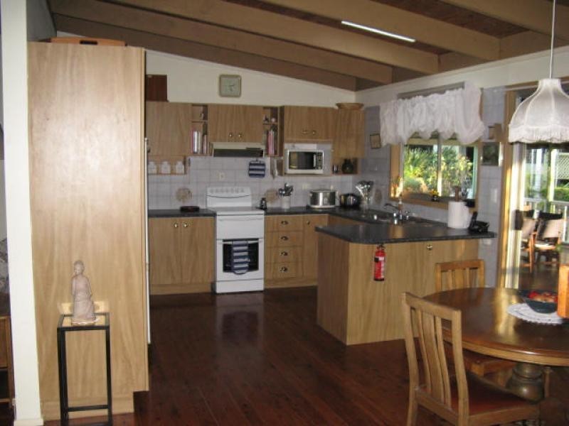 10 Kensleigh Avenue, Bellmere QLD 4510