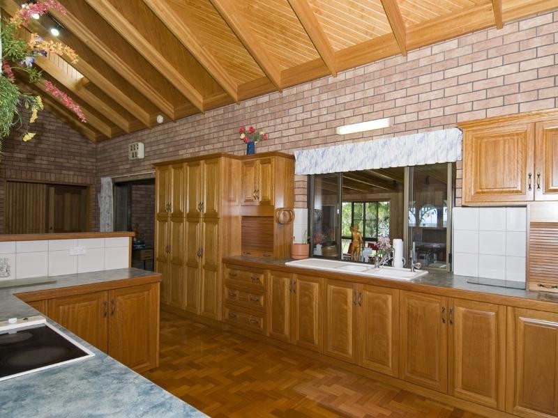 22 Neisler Court, Kawungan QLD 4655