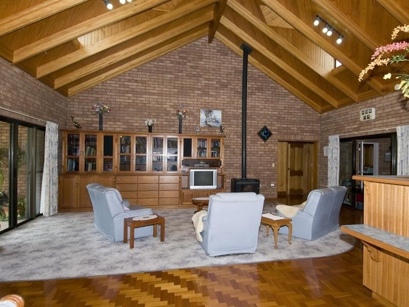 22 Neisler Court, Kawungan QLD 4655