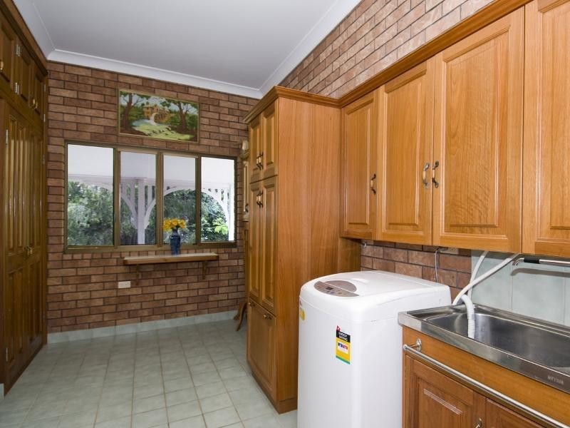 22 Neisler Court, Kawungan QLD 4655