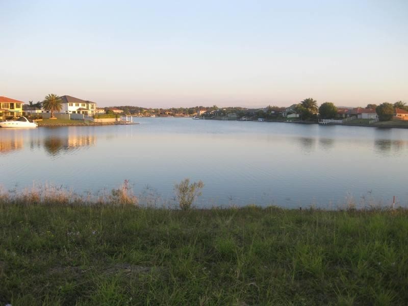 130 The Peninsula HELENSVALE 4212, Helensvale QLD 4212