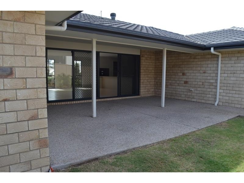 65 Newcastle Drive, Pottsville NSW 2489