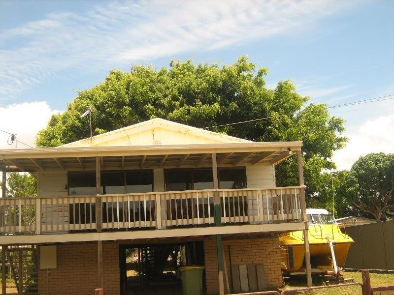 13 Nelson Avenue HOPE ISLAND 4212, Hope Island QLD 4212