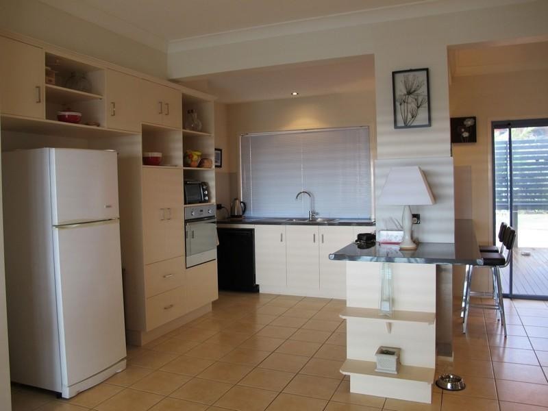 46 Pacific Esplanade  SLADE POINT 4740, Slade Point QLD 4740