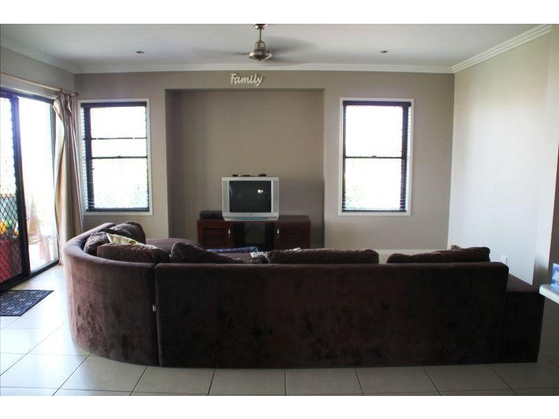 6  Moriarty Street  EMERALD 4720, Emerald QLD 4720