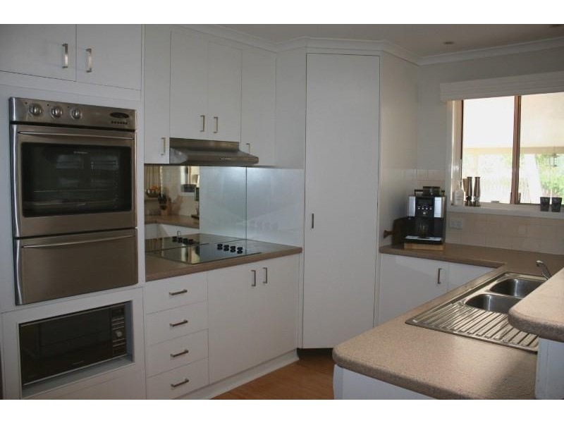 49 Cremorne Drive  TANNUM SANDS 4680, Tannum Sands QLD 4680