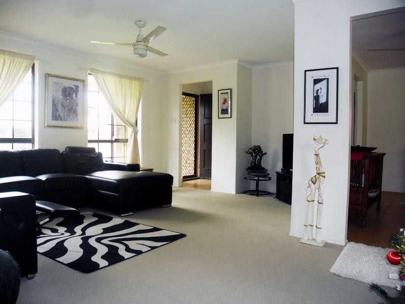 59 Bienvenue Drive, Currumbin Waters QLD 4223