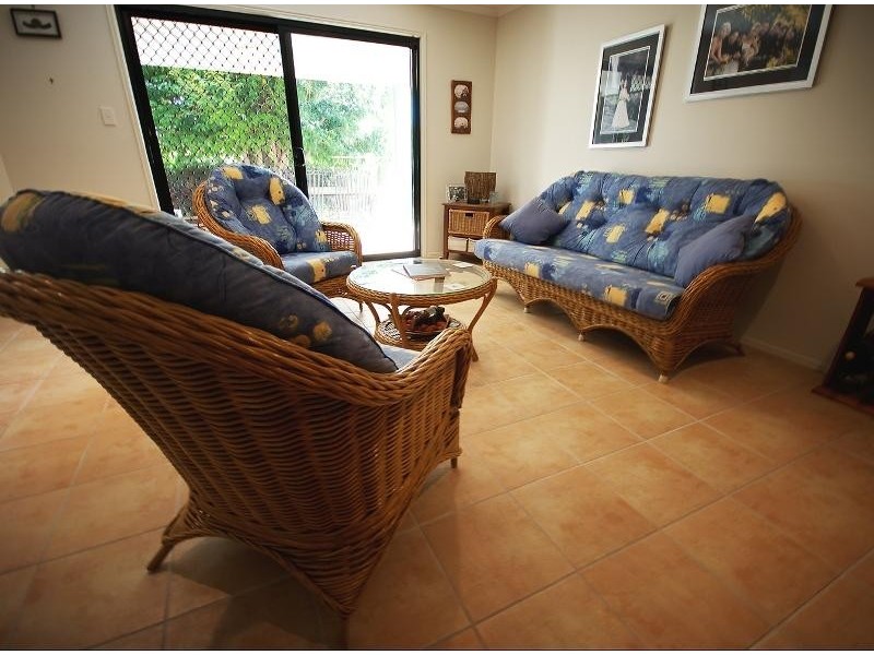 8 Tina Drive, Tannum Sands QLD 4680