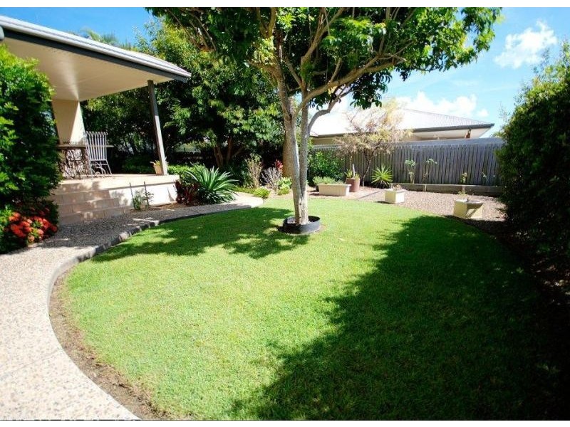 8 Tina Drive, Tannum Sands QLD 4680