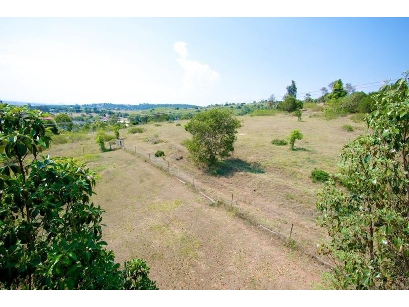 225 Zabels Road North, Minden QLD 4311